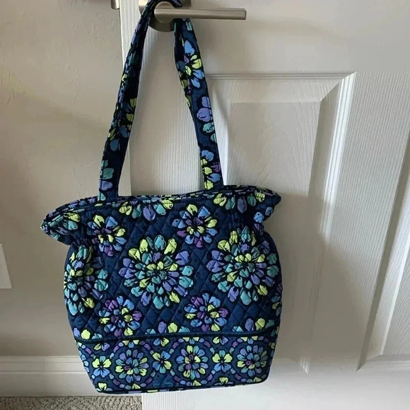 Vera Bradley shoulder bag tote - Picture 1 of 5